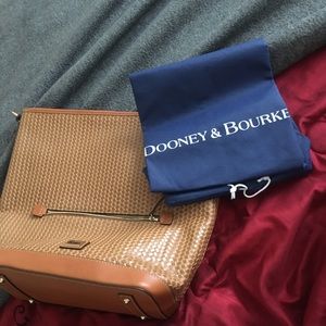 Dooney & Bourke